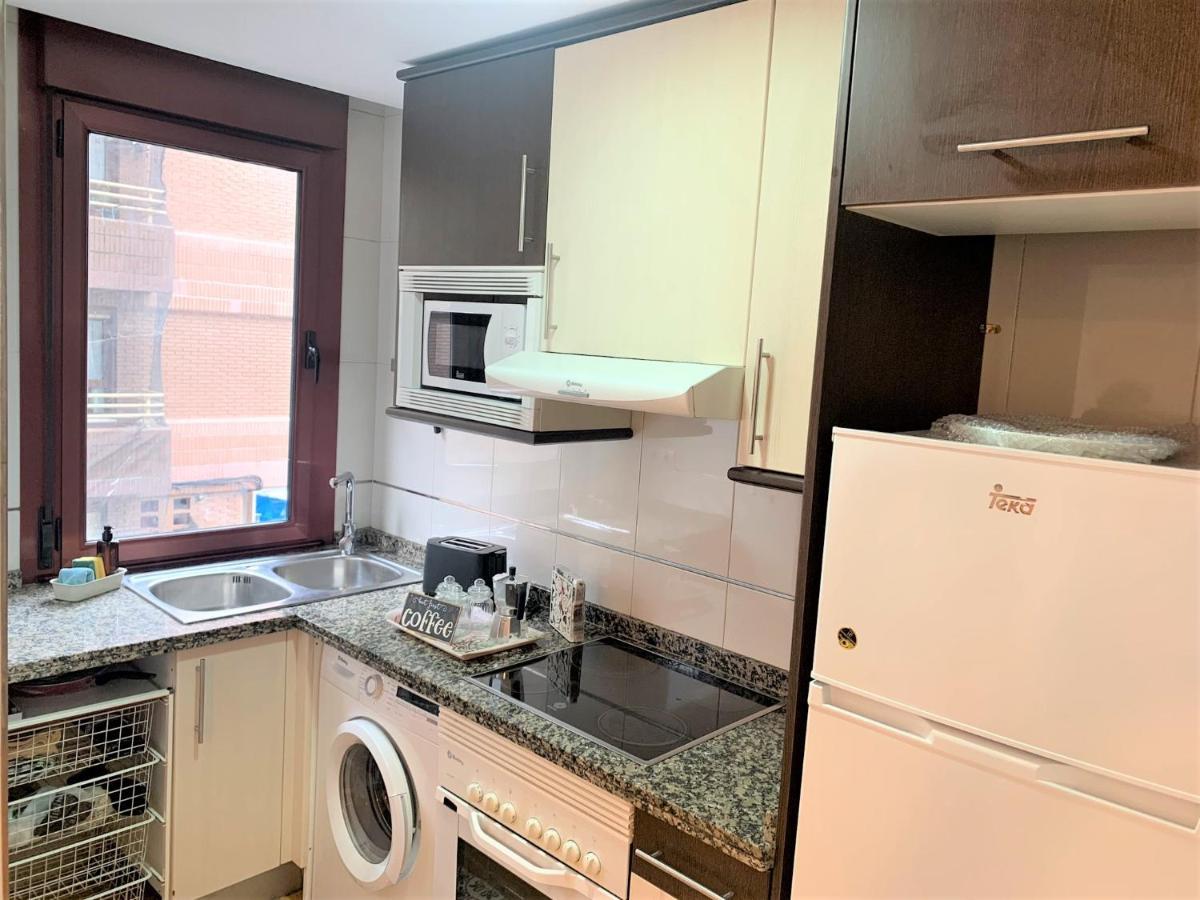 Appartement Apartamento La Losa à Oviede Extérieur photo