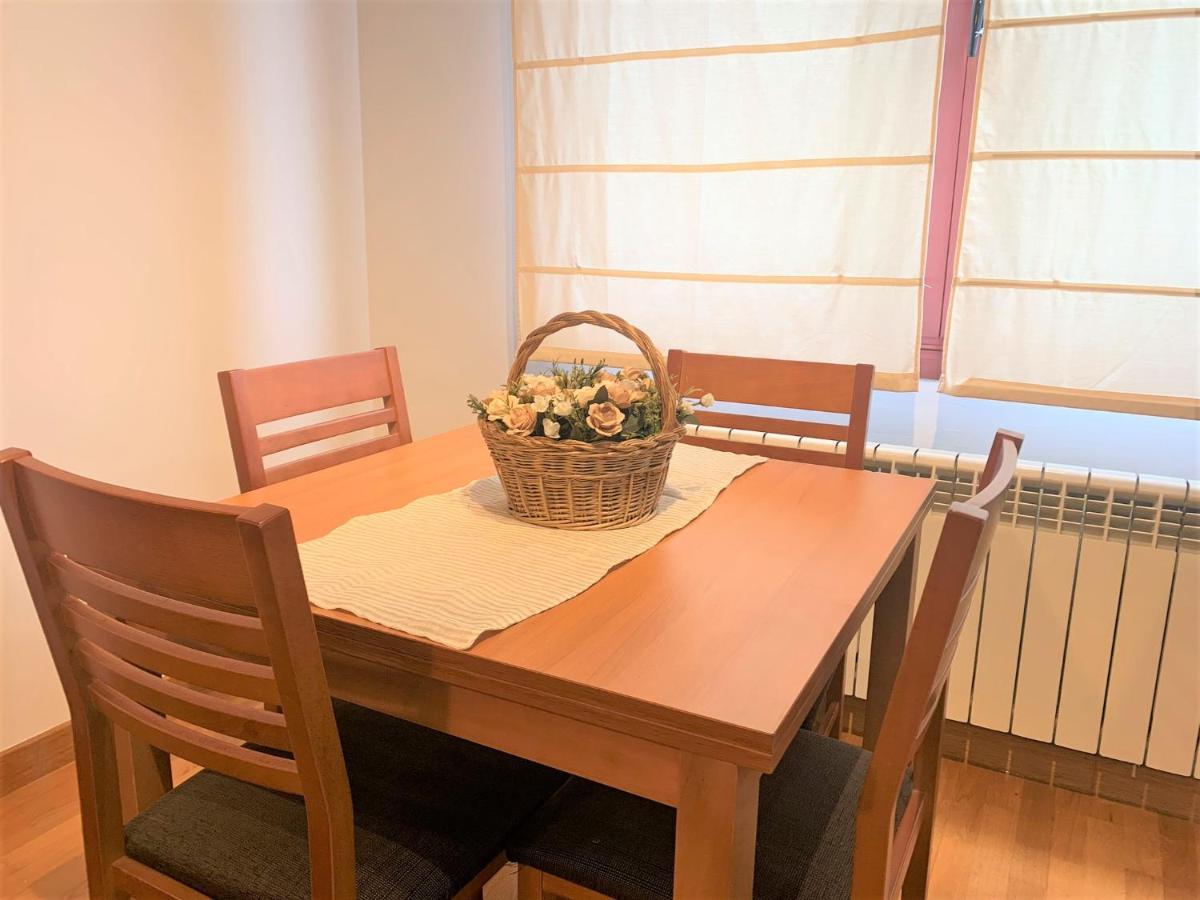 Appartement Apartamento La Losa à Oviede Extérieur photo