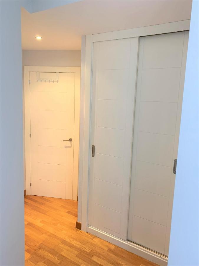 Appartement Apartamento La Losa à Oviede Extérieur photo