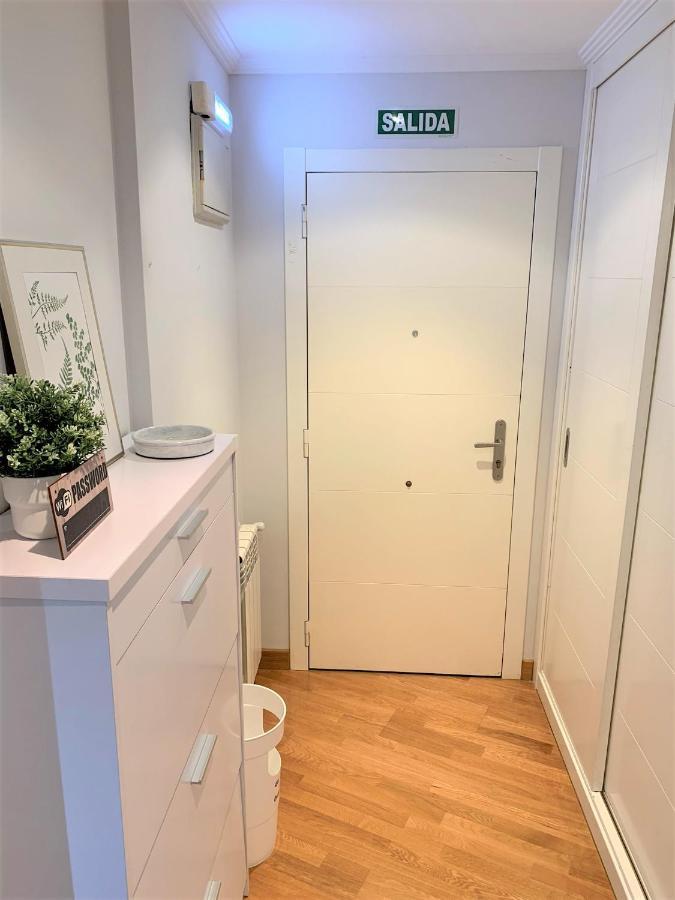 Appartement Apartamento La Losa à Oviede Extérieur photo