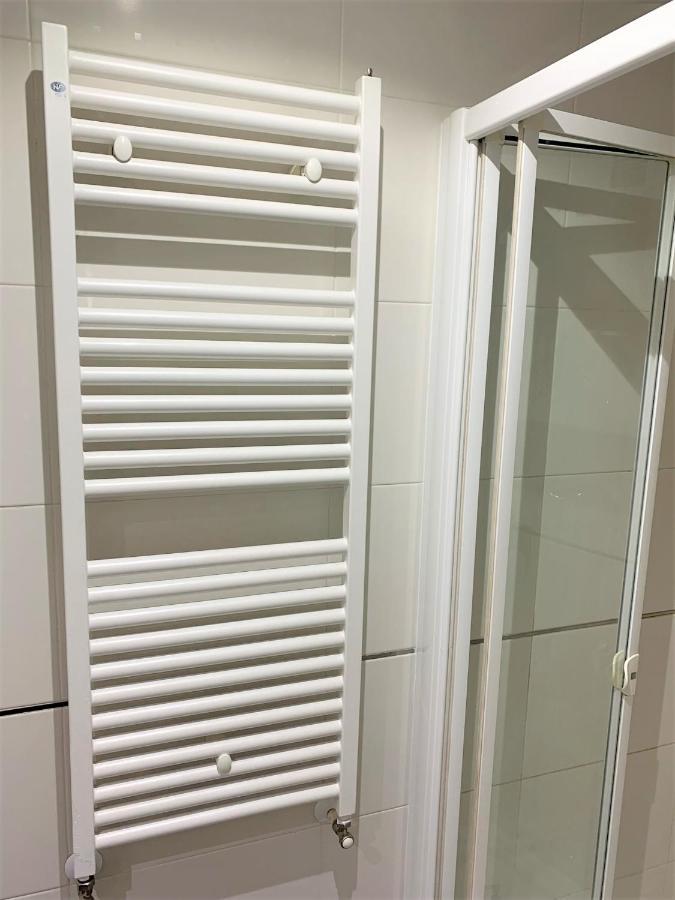Appartement Apartamento La Losa à Oviede Extérieur photo