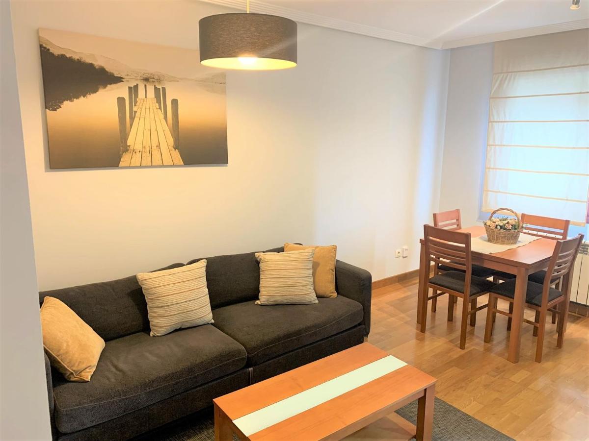 Appartement Apartamento La Losa à Oviede Extérieur photo